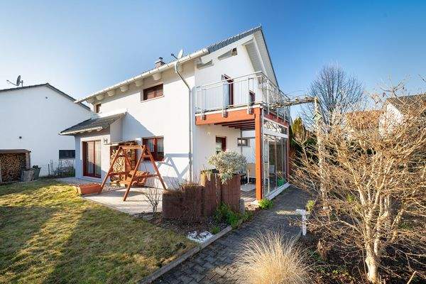 Haus mit Wintergarten