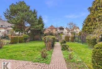 Weitläufiger Garten