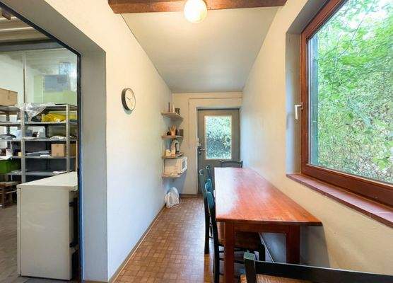 21 Aufenthaltsraum Mitarbeiter