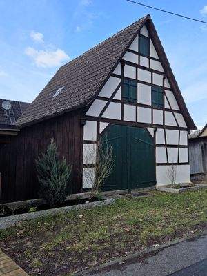 Blick auf das Nebengebäude Voderseite.jpg