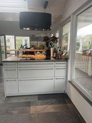 Küche mit Kochinsel