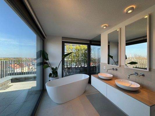 Badezimmer Ansicht 1