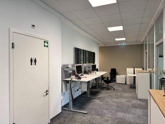 Gewerbefläche hinten