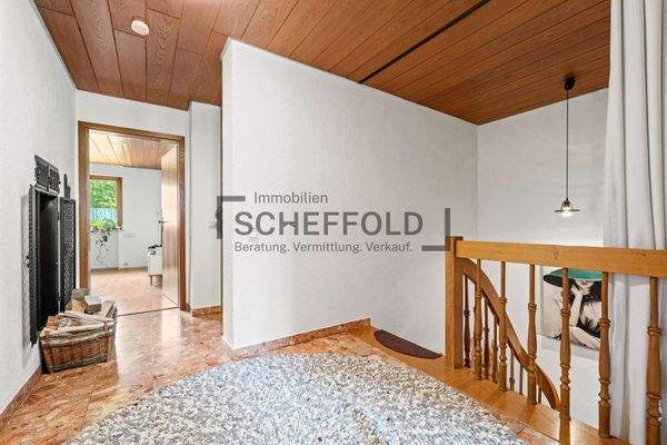 Flur Treppenaufgang Einliegerwohnung