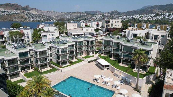 Stylish Apartments in a Beachfront Complex in Yalikavak, Bodrum