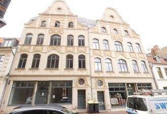 Wohn- und Geschäftshaus