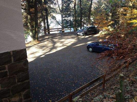 Parkplatz für die Mieter