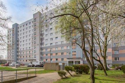 Außenansicht Eingangsseite.jpg