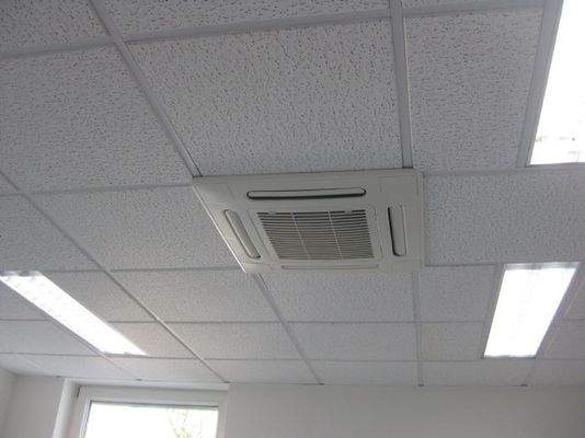 Klimasplittgeräte in Büros