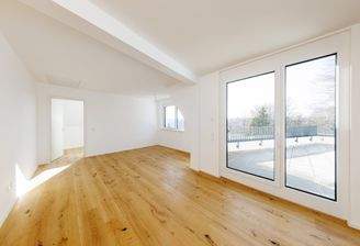 Wohnraum mit Terrasse