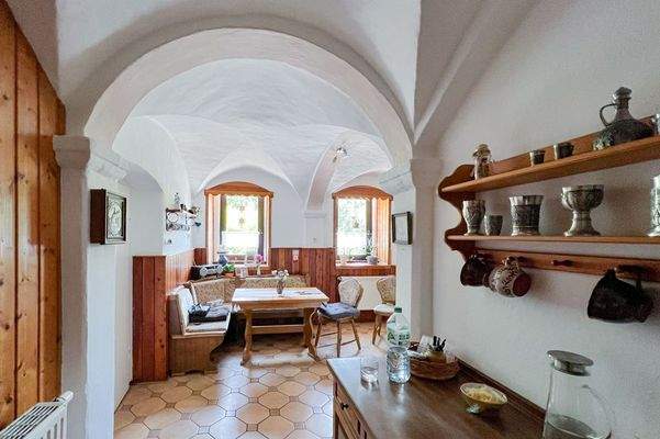 Traumhafte Küche mit Kreuzgewölbe