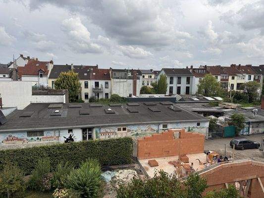 Ausblick vom Balkon (2. OG)