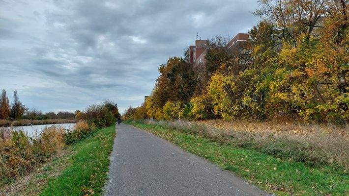 Direkte Lage am Kanal