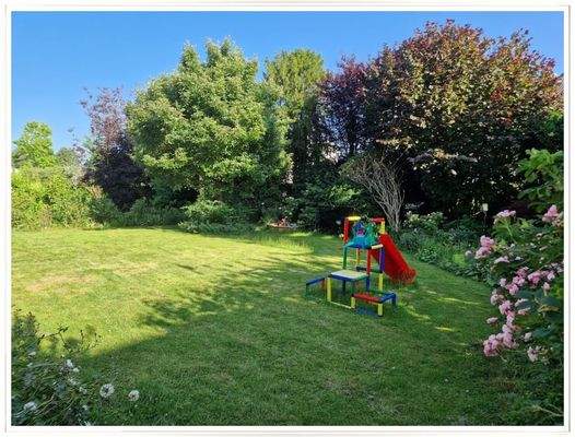 Garten kaum einsehbar