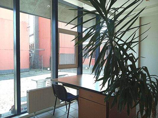 Büroraum vorne