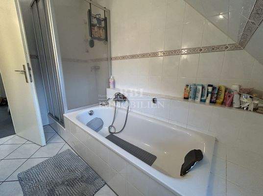 Vollbad im Obergeschoss