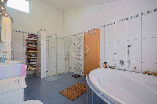 Badezimmer DG
