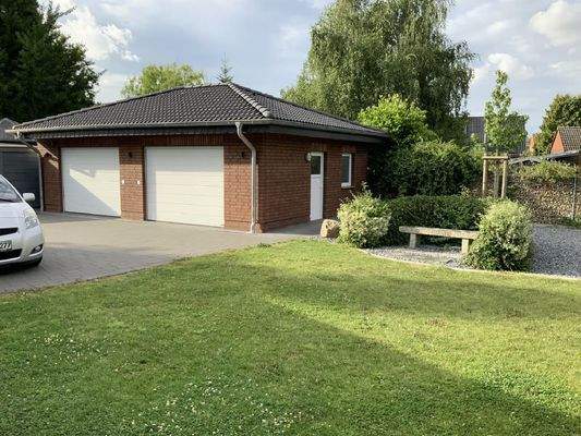 Doppelgarage für Bungalow