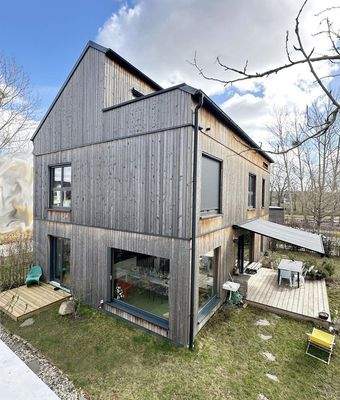 Neue Terrasse und Markise