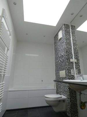 Badezimmer mit Oberlicht