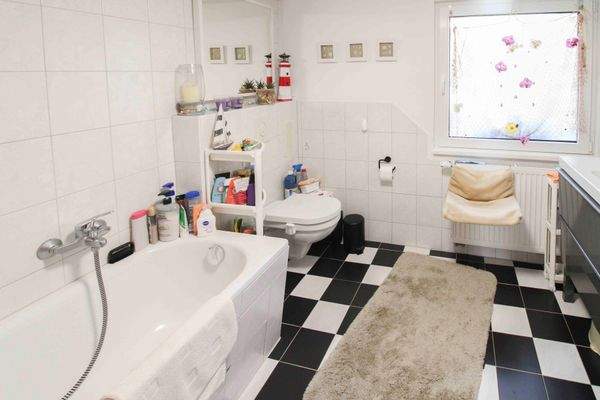 Badezimmer im Nebengelass