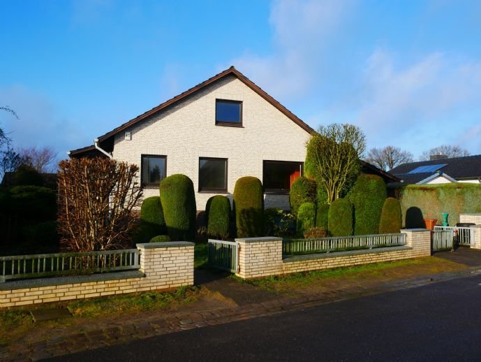 Tolles Einfamilienhaus mit Einliegerwohnung