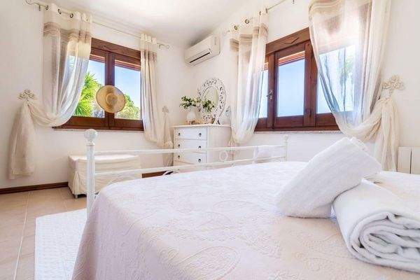 Schlafzimmer mit Klimaanlage