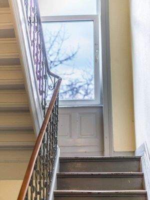 9 Ansicht des Treppenhauses (2).jpg