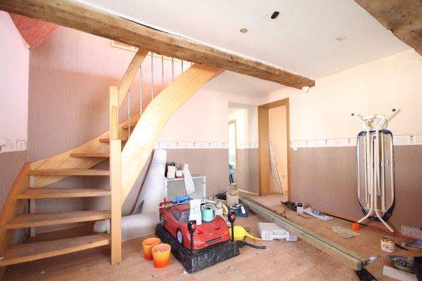 Flur OG / Treppenaufgang