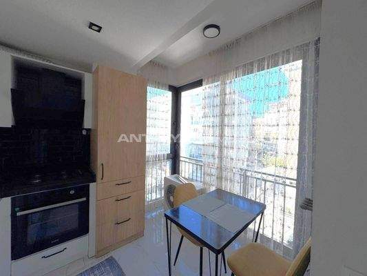 1-Bedroom Flat near Daily Amenities in Antalya Muratpaşa