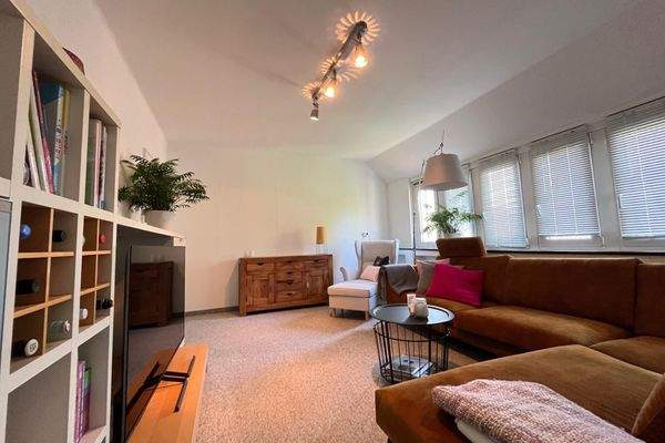 Obergeschoss Wohnzimmer (möbliert)