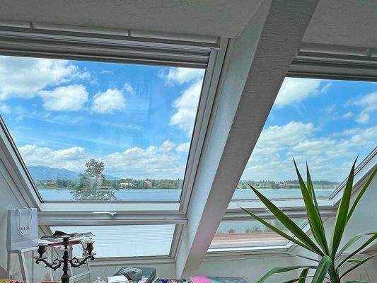 Whg. 8, Zimmer Dachgeschoss mit Seeblick