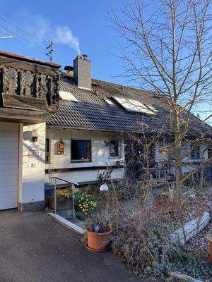 Vorgarten mit Eingang 