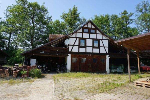 Wohnung im Nebengebäude