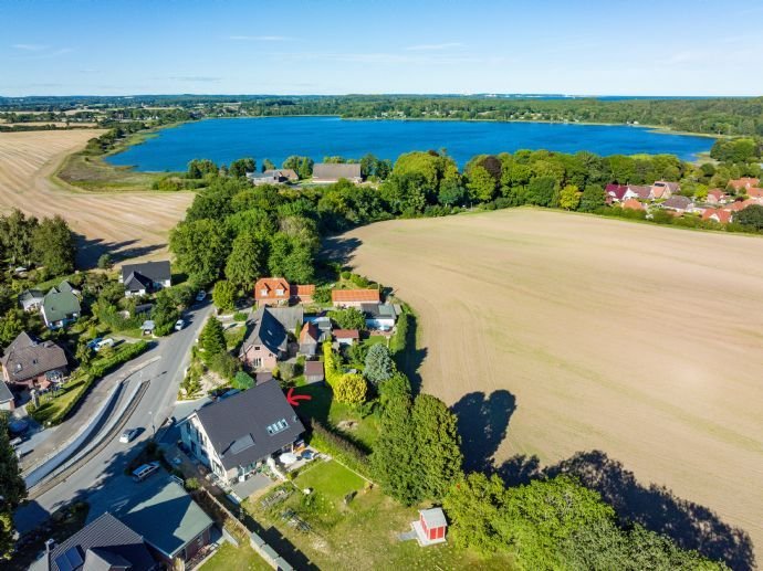 Neuwertige Niedrigenergie- Doppelhaushälfte in See-und Ostseenähe in Scharbeutz