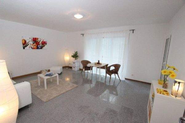 Wohnzimmer mit Loggia