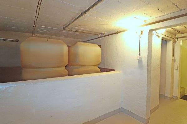 Keller Öltanks (KI).jpg