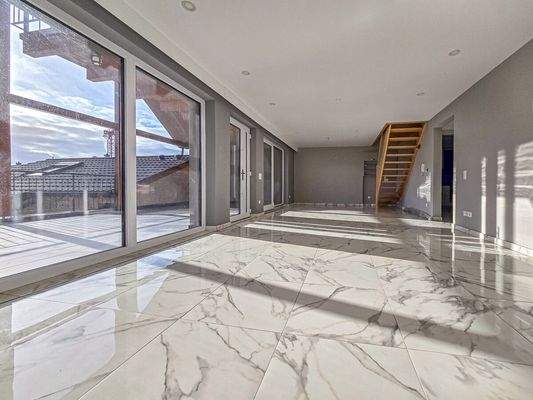 WE 2 | Lichtdurchflutetes Wohnzimmer