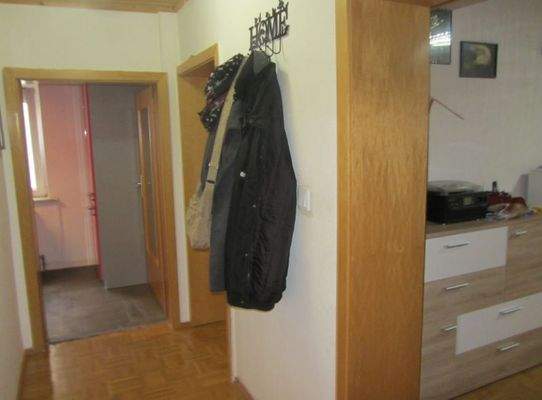 9 Erdgeschoss Eingang Flur