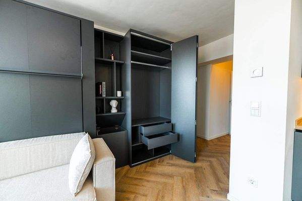 M_Detail Stauraum Schränke.jpg