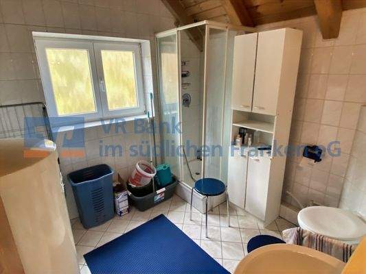 Badezimmer Wohnung DG