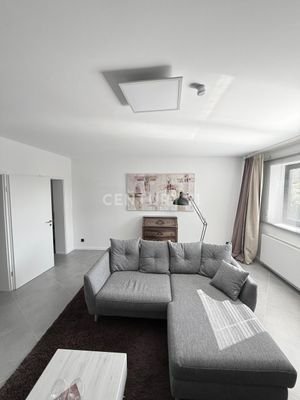 Wohnzimmer UG