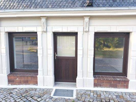 Hausansicht ehemaliger Ladenbereich