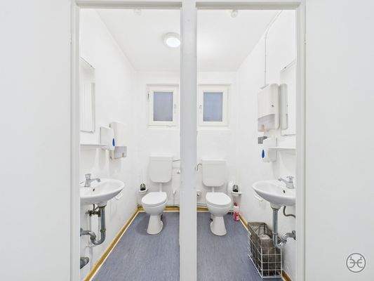 CAM05560G0-PR0017-STILL018