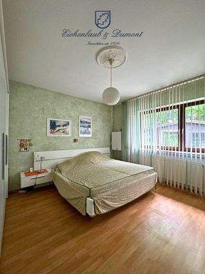 Schlafzimmer EG