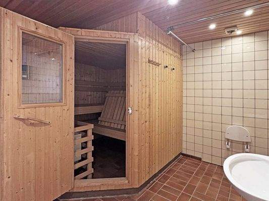 M024-2025_UG_Sauna