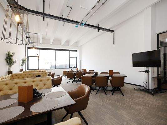 buchbarer Konferenzraum