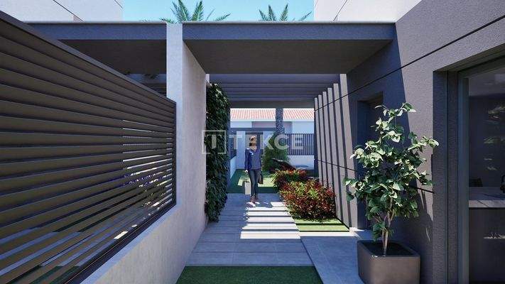 Semi-Detached Villas Meters from the Beach in Los Nietos