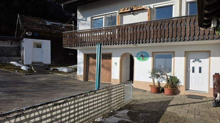 Außenansicht linke Haushälfte