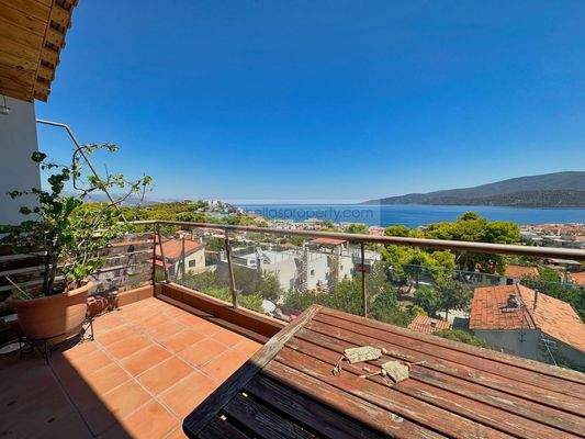 ad8fd2e2f0c247838c20d1340d968bb6-original